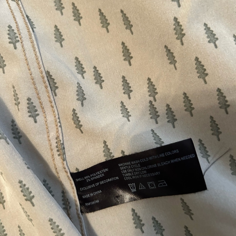 Stoic Performance Button Down, L - Picture 4 of 6